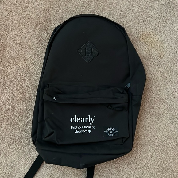 Simple black backpack - Picture 1 of 2